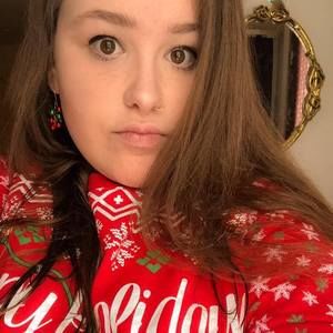 Meet your Posher, April